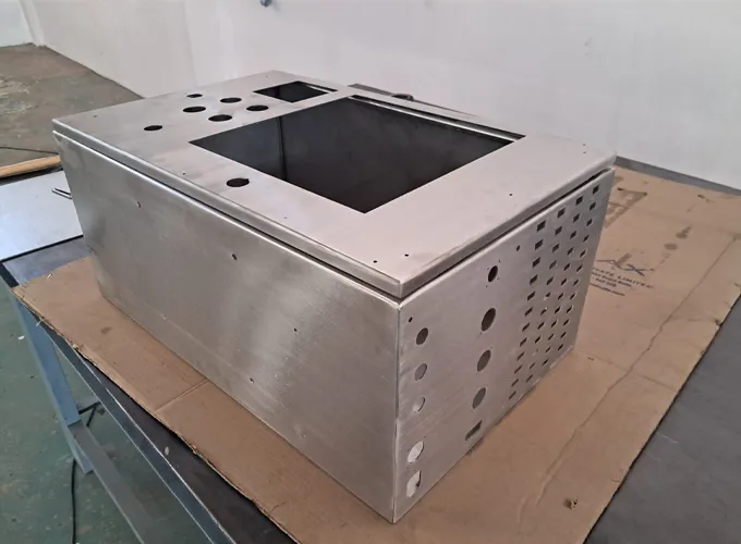 Electrical cabinet Panels4